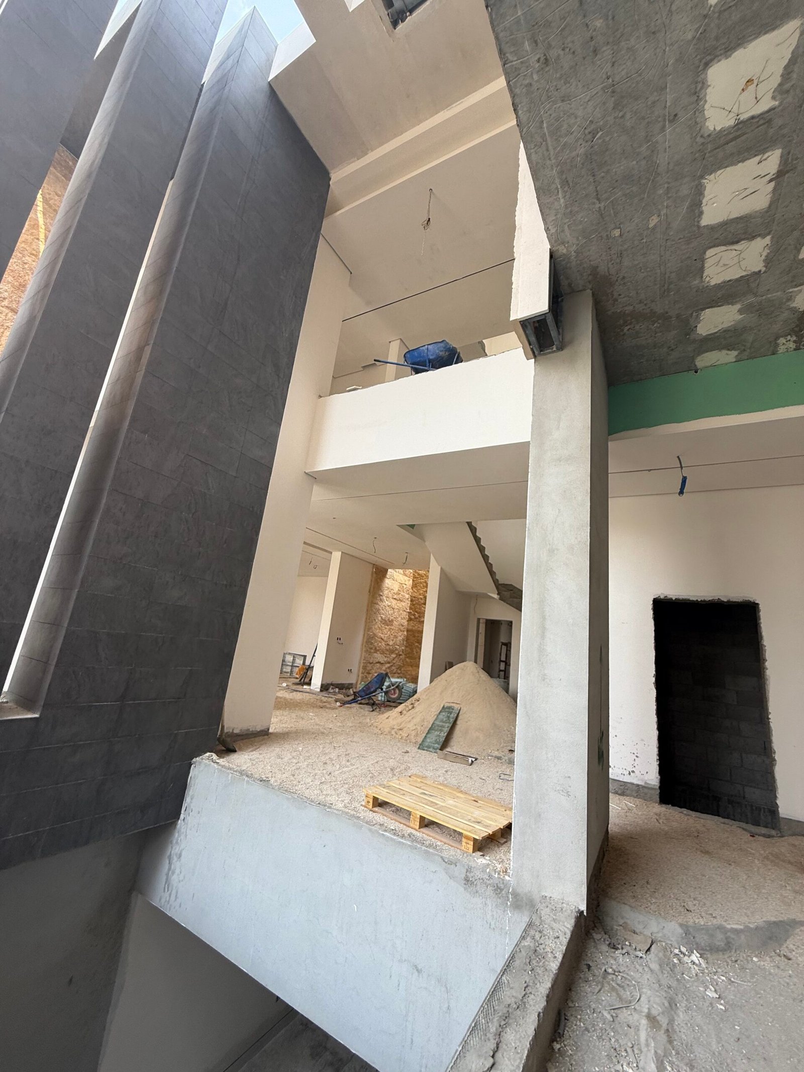 مقاول بنا في القيروان الرياض